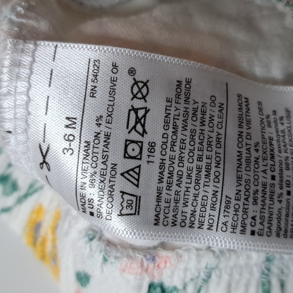 OLD NAVY INFANT 2 PIECE SET 3-6 MONTHS - Picture 4 of 8